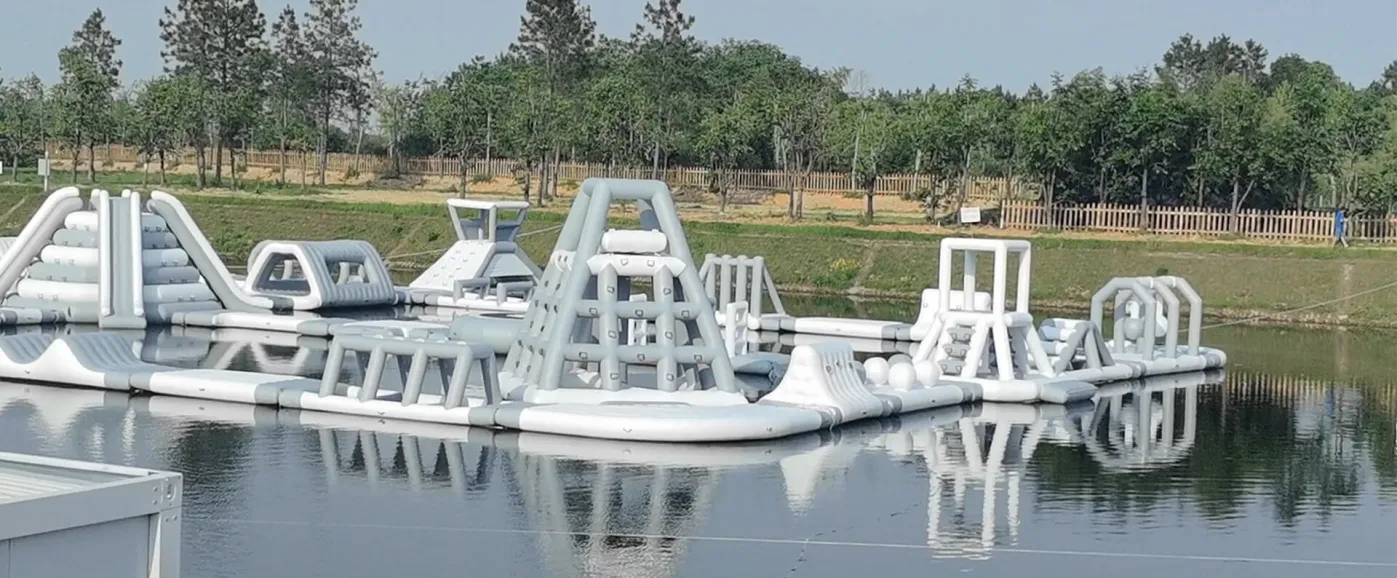 Zhoushan Inflatable Water Park, Zhejiang