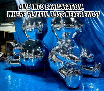 Mirror PVC Inflatable Cute Bear Installation: A Dual-Empowerment Carrier of Trend Art and Commercial Drainage