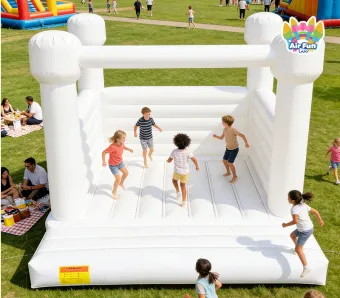 Eco-Friendly PVC Tarpaulin Bouncy Castle Inflatable Bounce Outdoor Jump House for Kids 4-Person