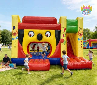 PVC Tarpaulin Castle Inflatable Bounce House with Slide Eco-Friendly Customizable Size for Parties & Commercial Use