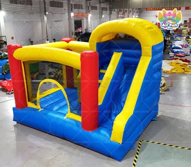 Wholesale Commercial Kids Bounce House With Slide Combo Bouncy Jump Castle Inflatable Bouncer