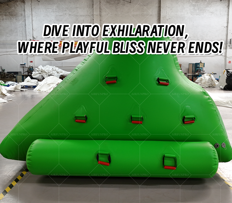 Airtight Mini Iceberg Inflatable Water Park Attraction, Suitable for Water Parks and Marine Environments
