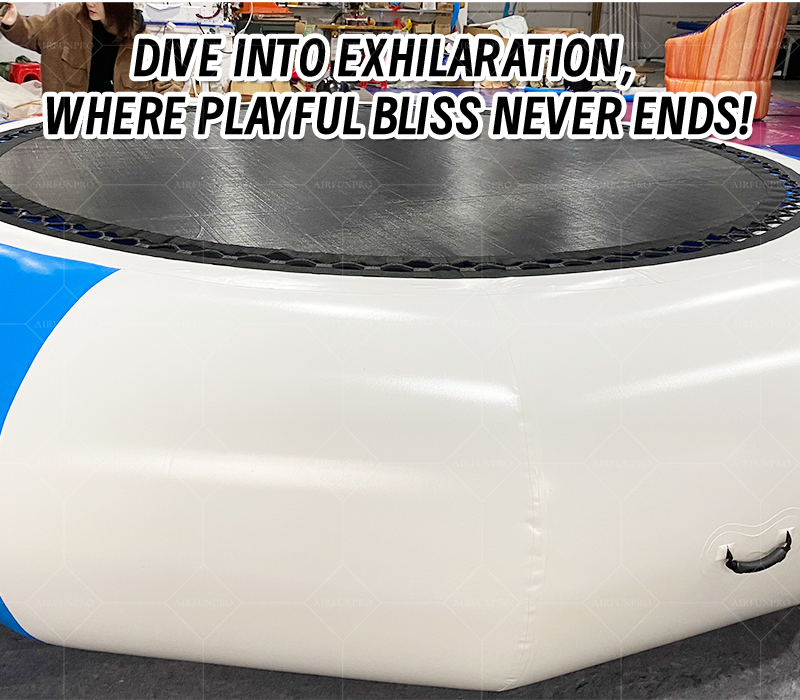 Inflatable Water Trampoline: 0.9mm PVC Material, Suitable for Various Water Entertainment Occasions