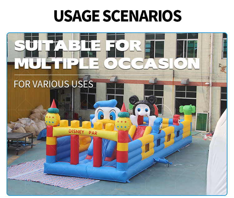 Donald Duck Inflatable Castle: Quack