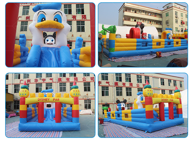 Donald Duck Inflatable Castle: Quack