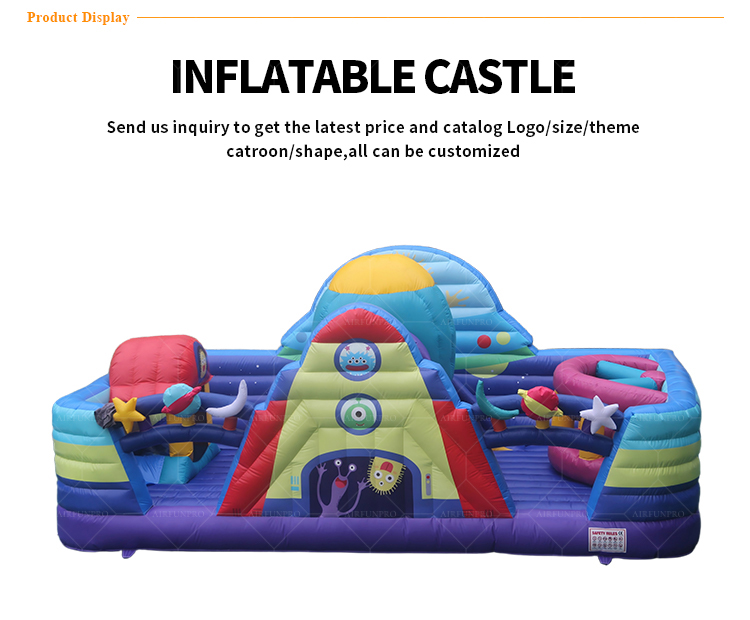 Meet the Aliens! The Most Epic Inflatable Castle of the Year