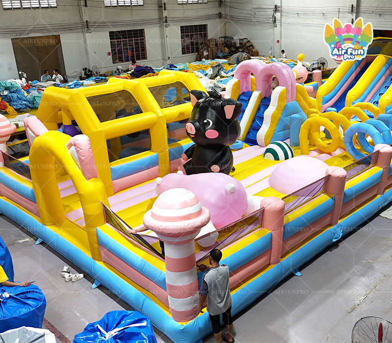 Cartoon Piggy Candy Park Inflatable Fun City｜Dual‑Slide Enclosed Multi‑Obstacle Play Arena