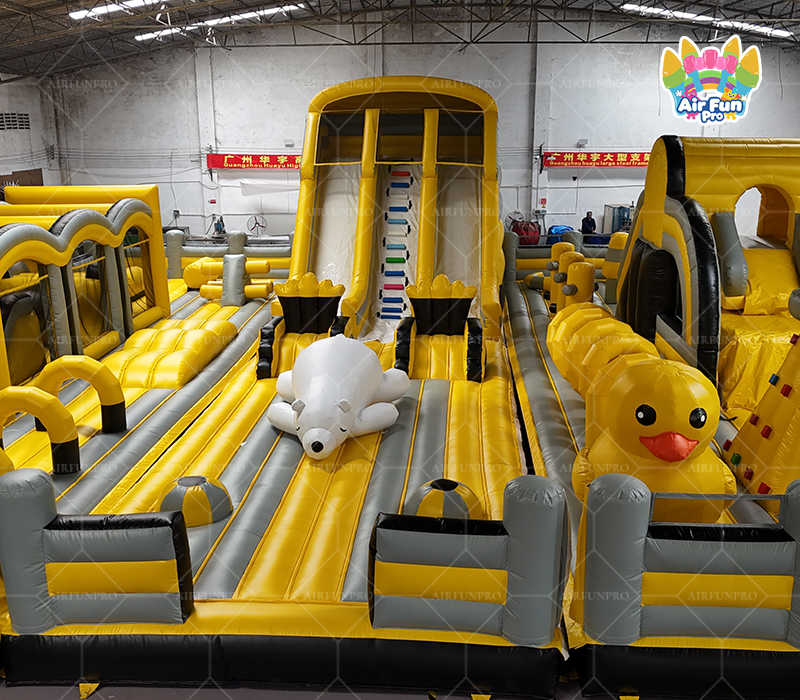AirFunPro Giant Duck